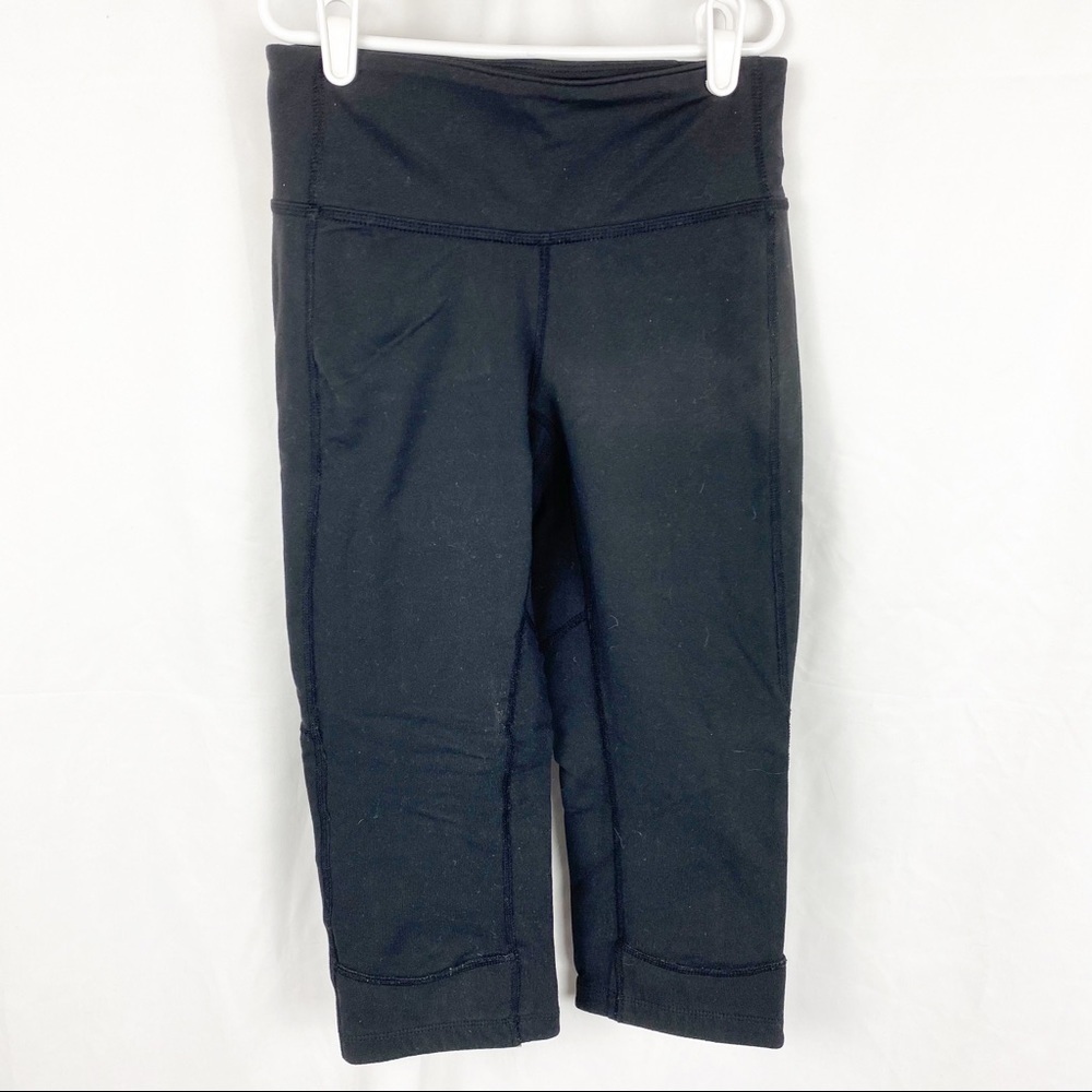 LUCY Power Compression Black Cropped Leggings